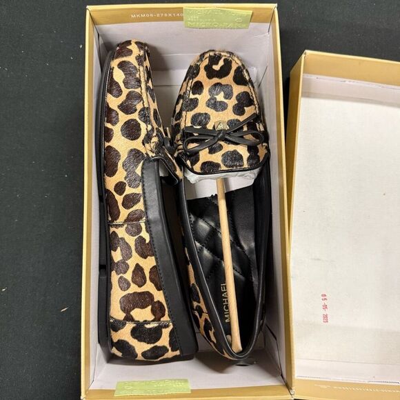 New Michael Kors Juliette Multi Cheetah Calfhair Moccasin Loafers 8 - Picture 1 of 6